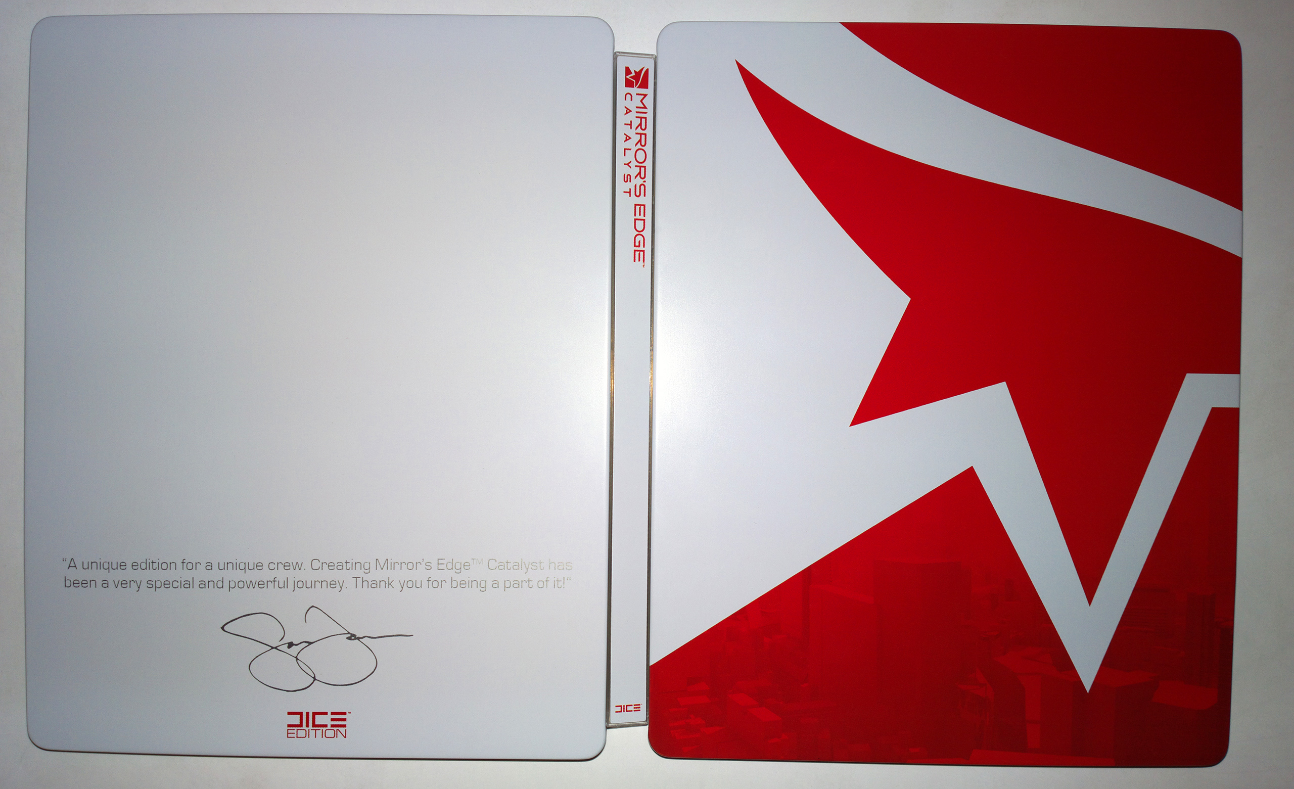 DICE Edition Steelbook outside